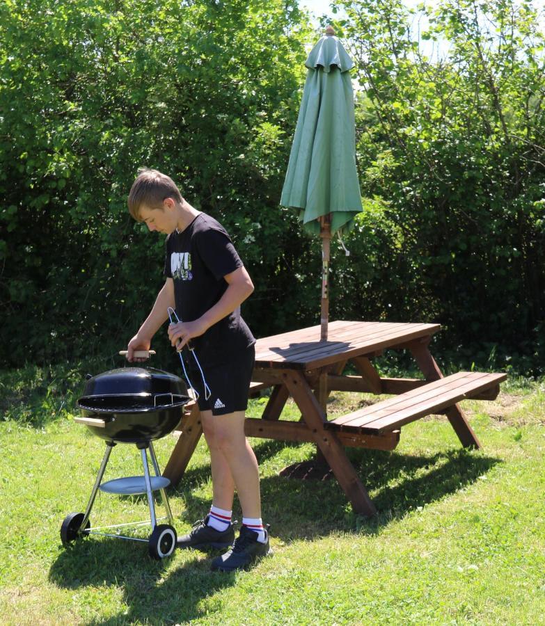 Knapp Farm Glamping Lodge 2 Corscombe Buitenkant foto
